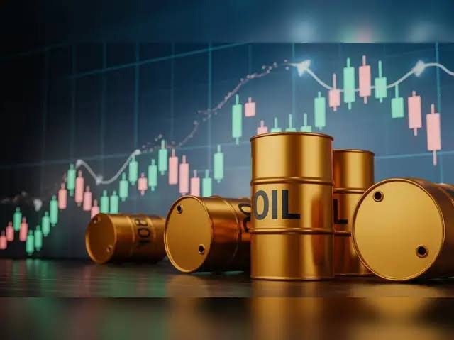 Crude Oil Maintains Strong Gains as Bulls Target $81 Resistance